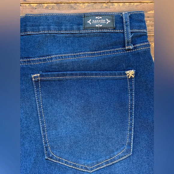 Nanette Lepore Belle High Rise Bootcut Jean NEW 16 - Picture 8 of 12